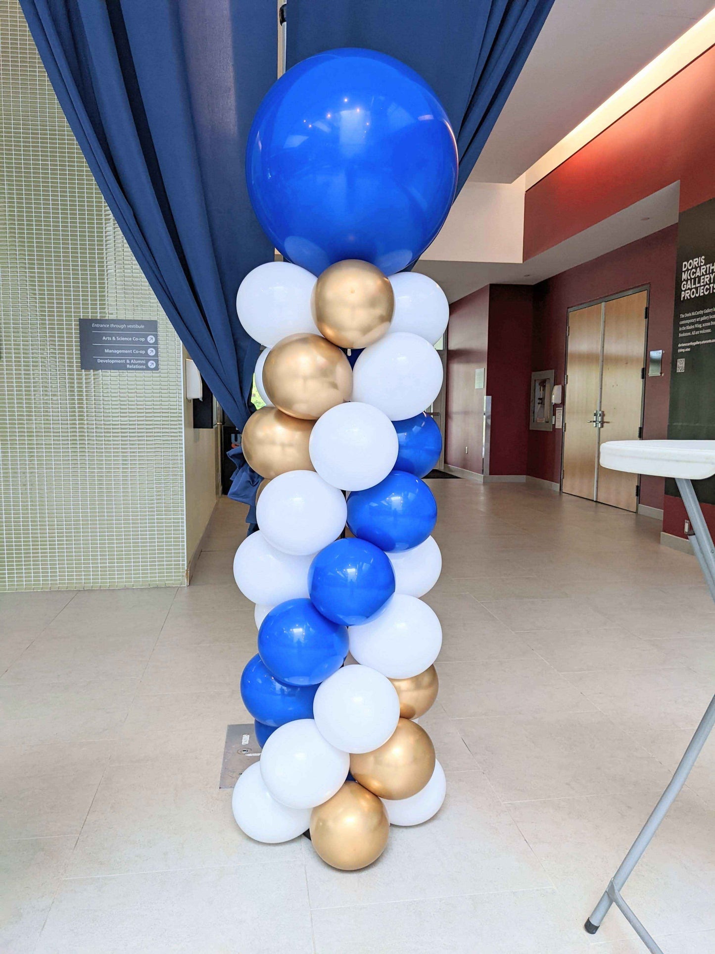 Column- Spiral Design/ Round Topper - Balloon Shop