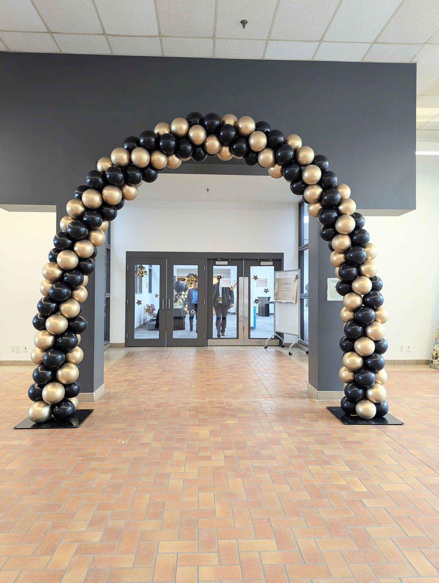 Balloon Arch - Indoor - Balloon Shop
