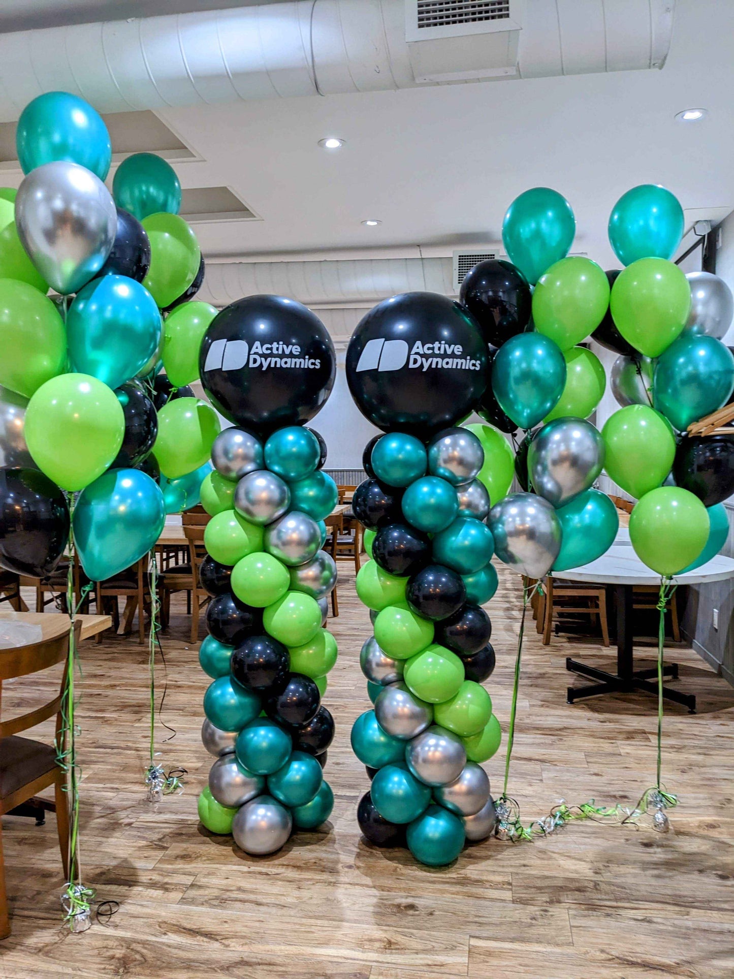 Column- Spiral Design/ Round Topper - Balloon Shop