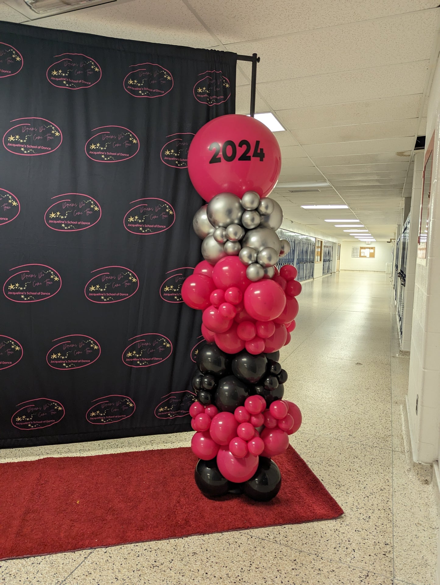 Balloon Column - Personalized Organic Style